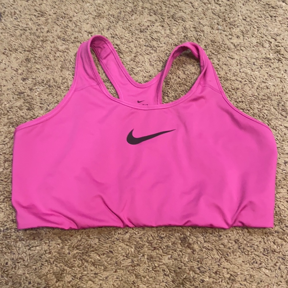 Nike sports bra size 2x, in good condition